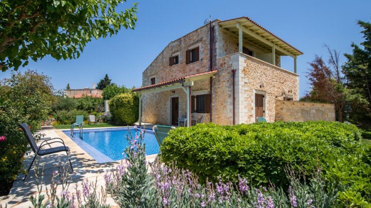Aanzicht van Ellotis Villas op Kreta met privézwembad